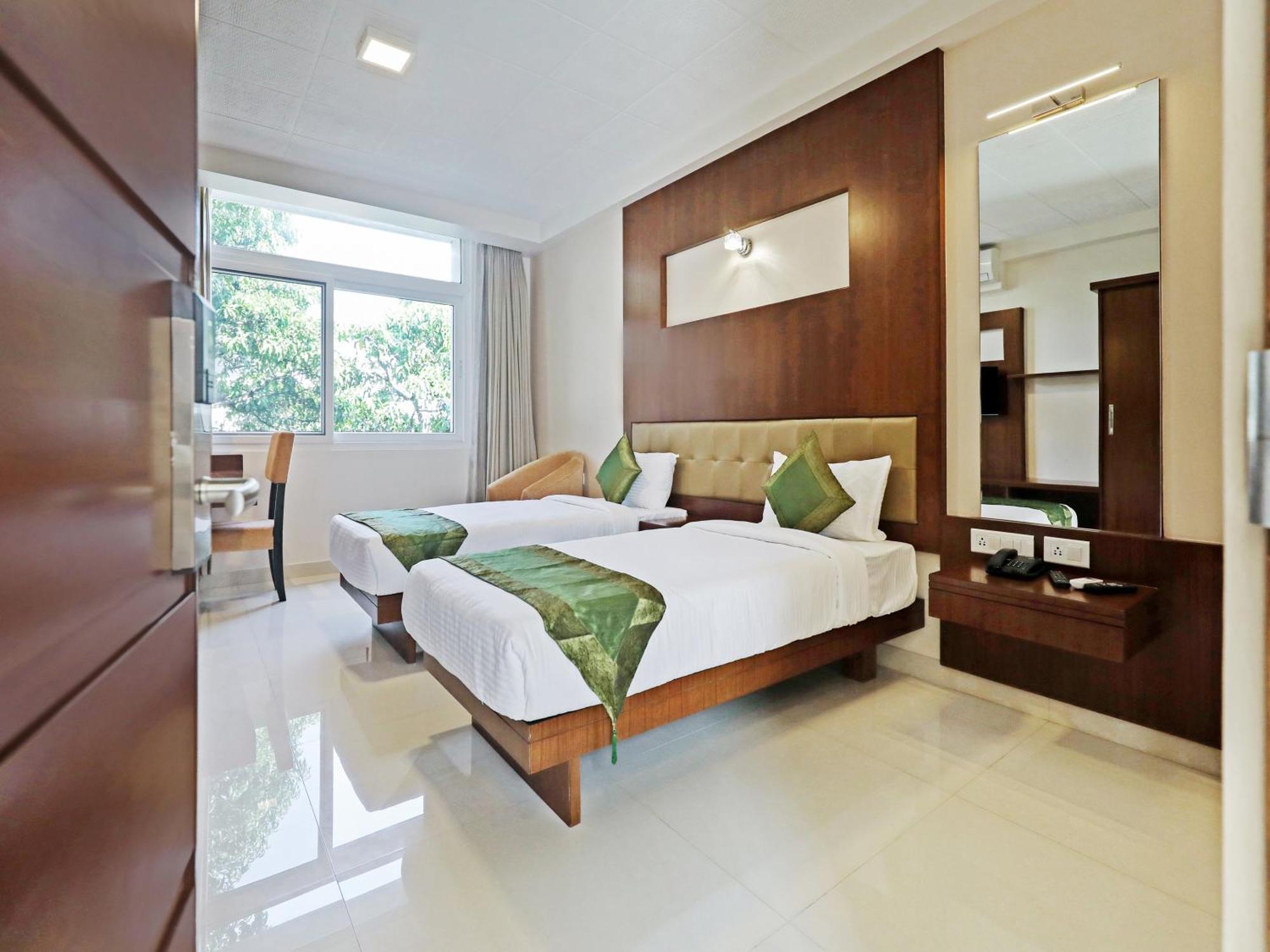 Treebo Akshaya Bull Temple Hotel Bangalore Ngoại thất bức ảnh