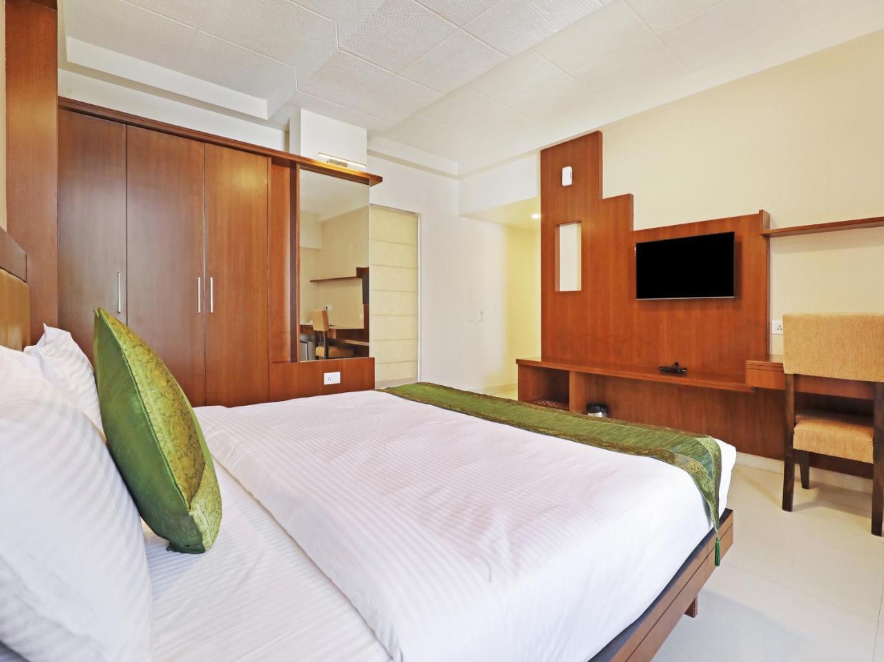 Treebo Akshaya Bull Temple Hotel Bangalore Ngoại thất bức ảnh