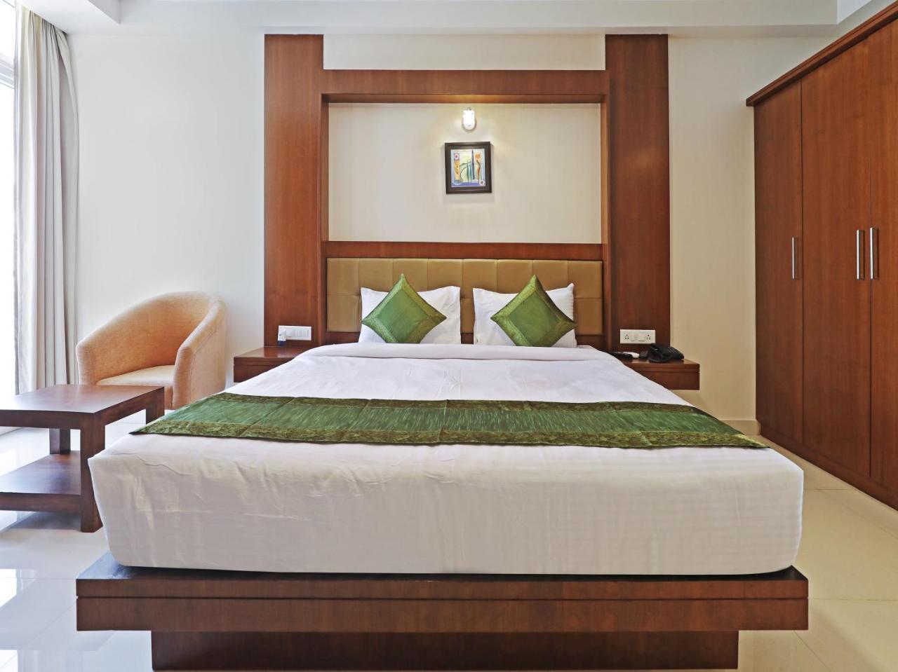 Treebo Akshaya Bull Temple Hotel Bangalore Ngoại thất bức ảnh